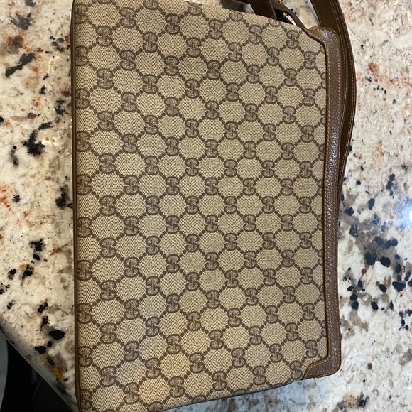 Authentic Vintage Gucci Clutch - Picture 2 of 7